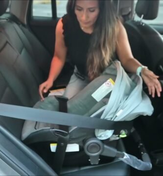 ¿Cuál es la silla de bebé para carro más fácil de instalar?